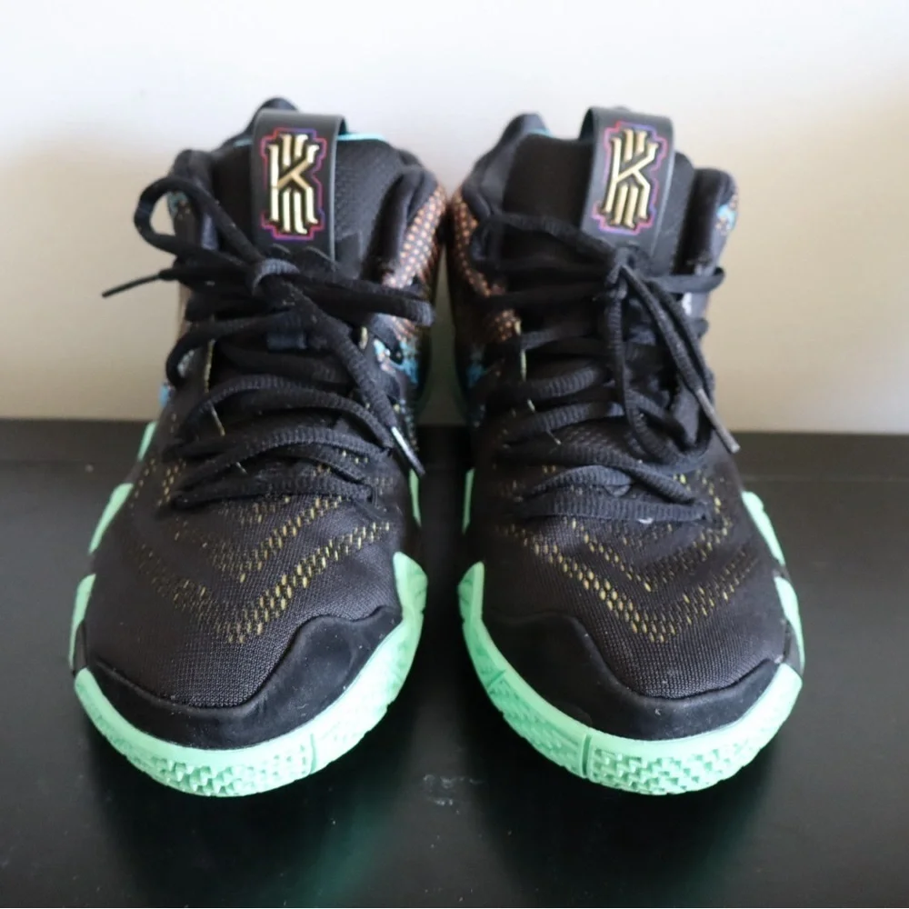Nike Kyrie 4 “Mamba Mentality” Shoes